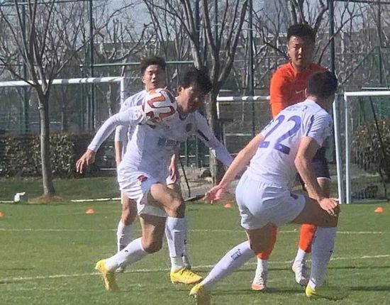 亚洲综合一区二区三区