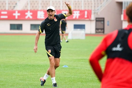 www.操.com