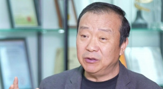臀部丰满的S级女职员